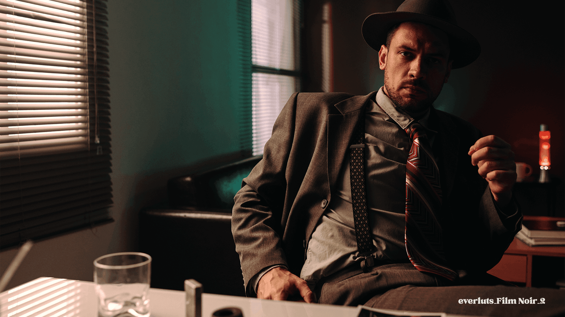 Explore the Frames - Everluts Film Noir 2
