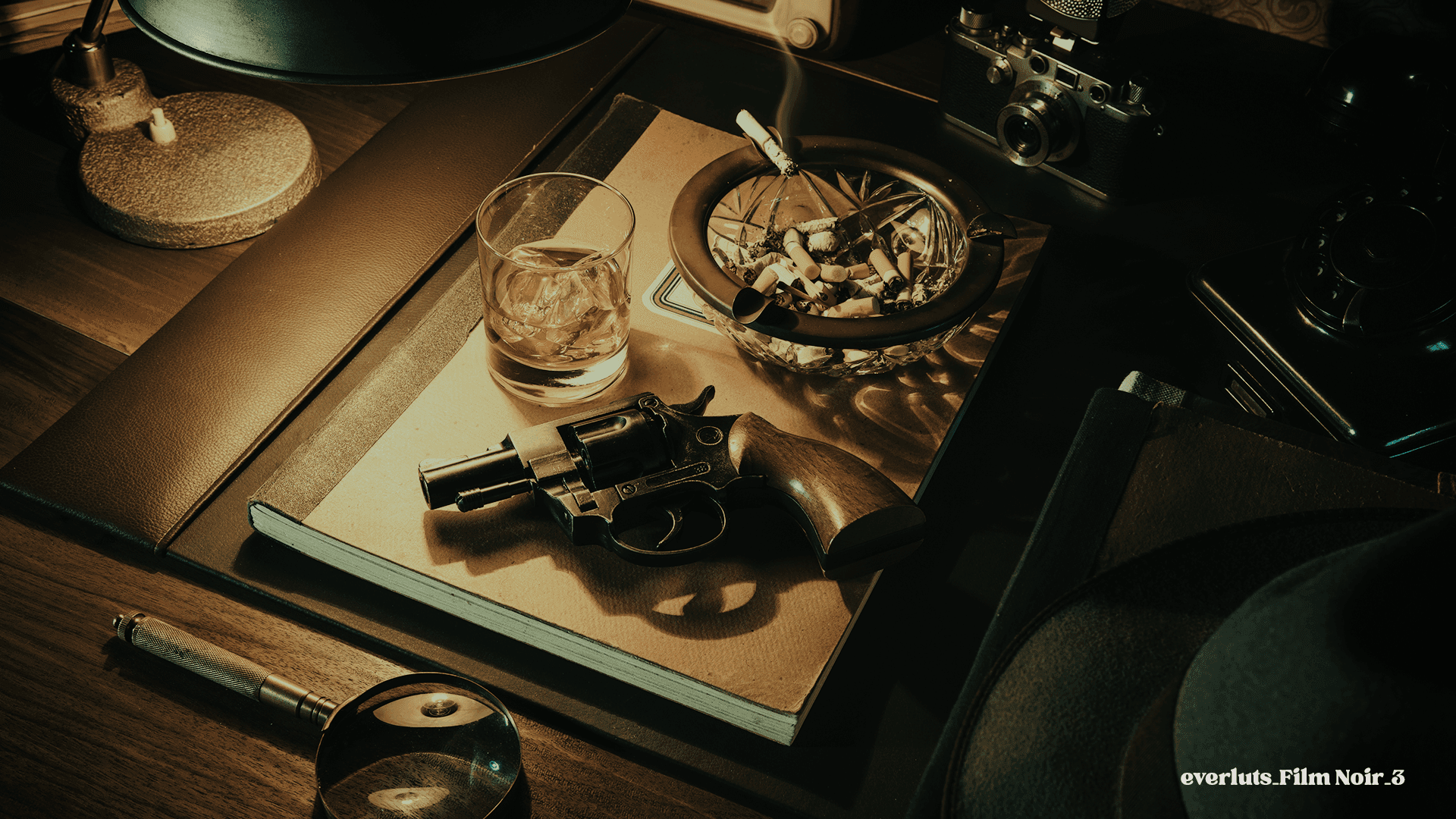 Explore the Frames - Everluts Film Noir 3